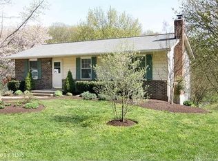 2333 Braddock Rd, Mount Airy, MD 21771