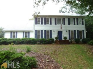 2471 Meadowglen Trl, Snellville, GA 30078