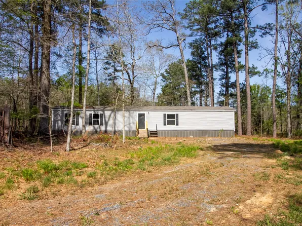 9690 Country Living Dr, Haughton, LA 71037