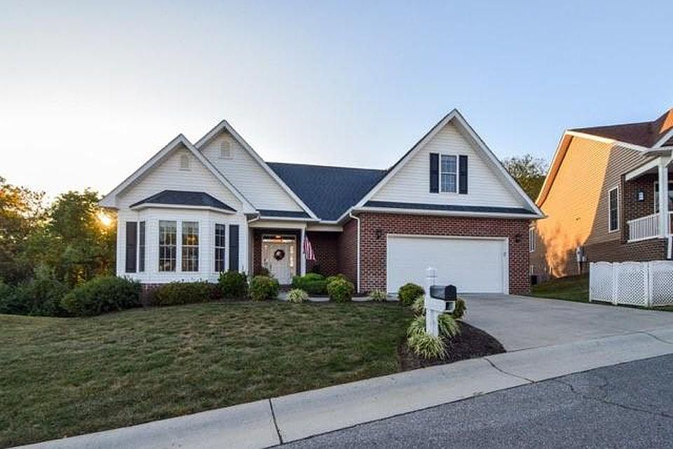 2445 Sweet Bay Cir, Vinton, VA 24179 Zillow
