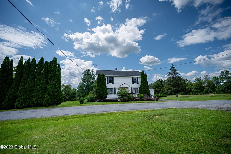 2nd image of 212 Horning Road