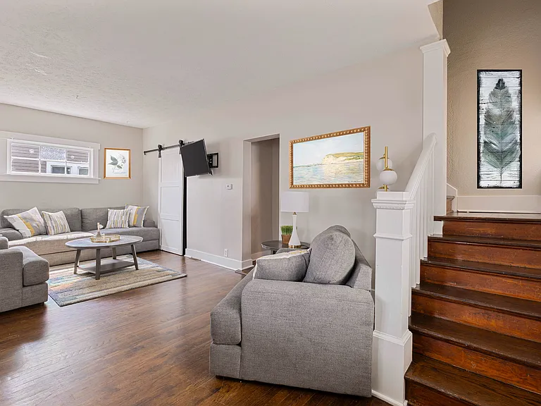 4335 Leavenworth St — Photo 20
