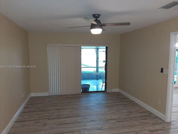4th image of 19028 W Lake Dr