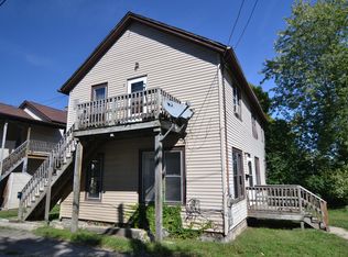 108 Nicholson St, Joliet, IL 60435