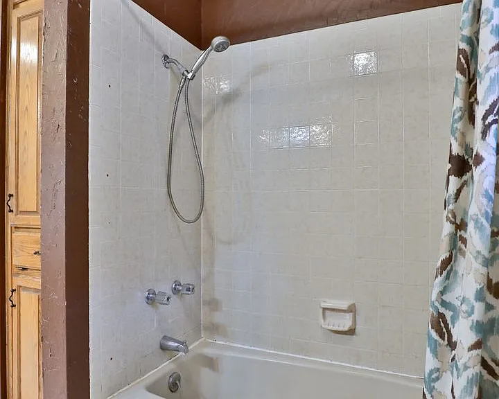 5273 Sherbrooke Ln — Photo 27