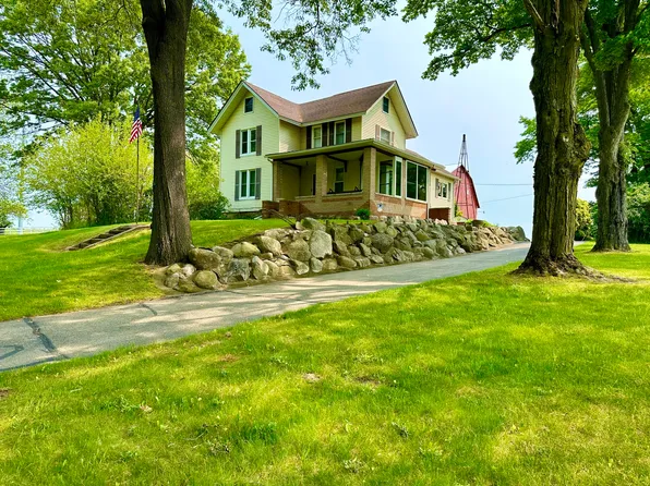 16153 Arnold Rd, Gregory, MI 48137