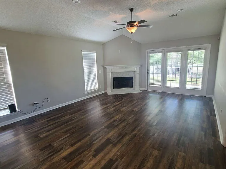 106 Peregrine Cir — Photo 11