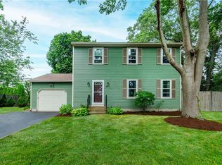 65 Jeri Lynn Cir, Warwick, RI 02886