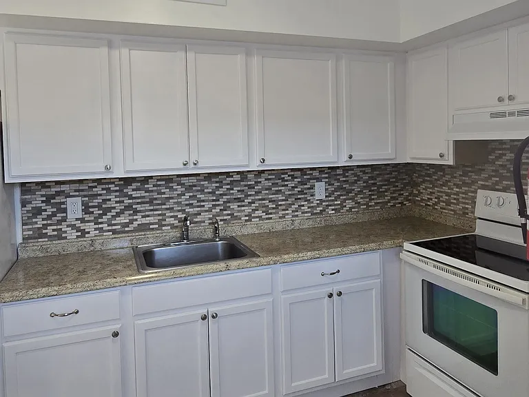 226B Sawmill Rd — Photo 1