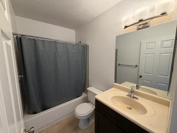 3215 44th St Unit 23, San Diego, CA 92105