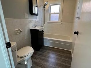 224 Tripp St #1R, Fall River, MA 02724