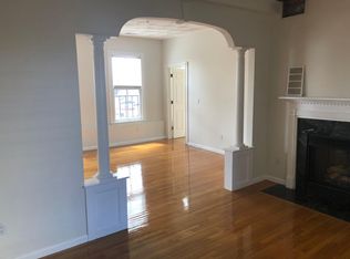 295 Dutton St APT 2B, Lowell, MA 01852