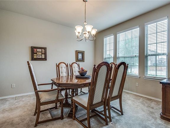 5th image of 1711 Park Trails Blvd