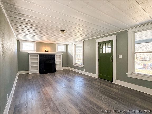 3rd image of 1305 Cherry St