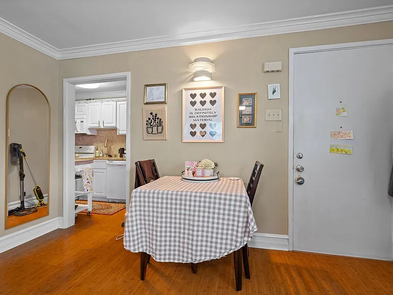635 Daniels St #A — Photo 7