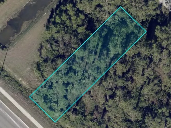 504 Meadow Rd, Lehigh Acres, FL 33973