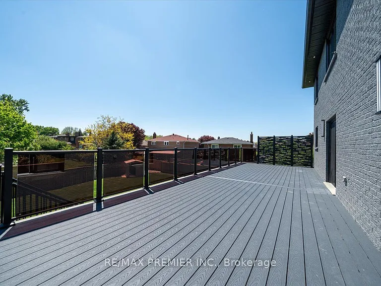 157 Jeanne Dr — Photo 34