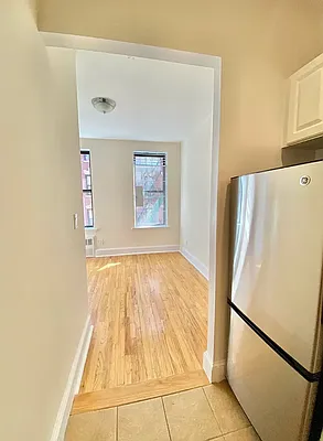 Rented by Waverly Realty Associates | media 19