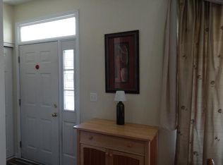 2318 Reflections Dr, Aurora, IL 60502