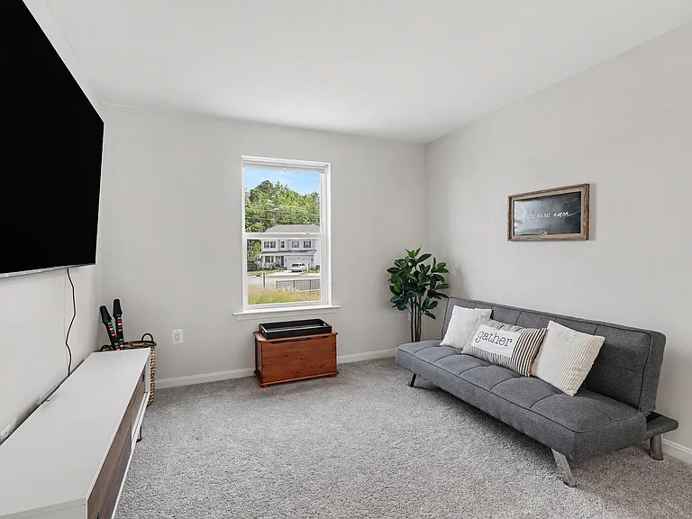 7123 Braxton Ct — Photo 10