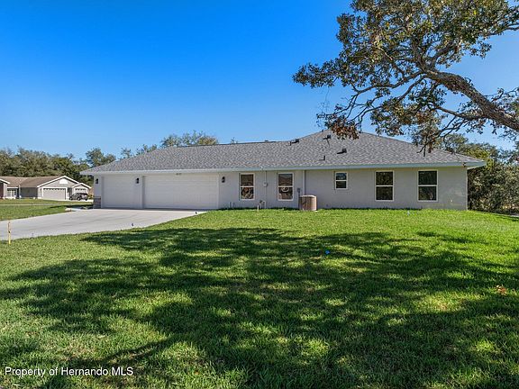 3rd image of 18132 Winding Oaks Blvd