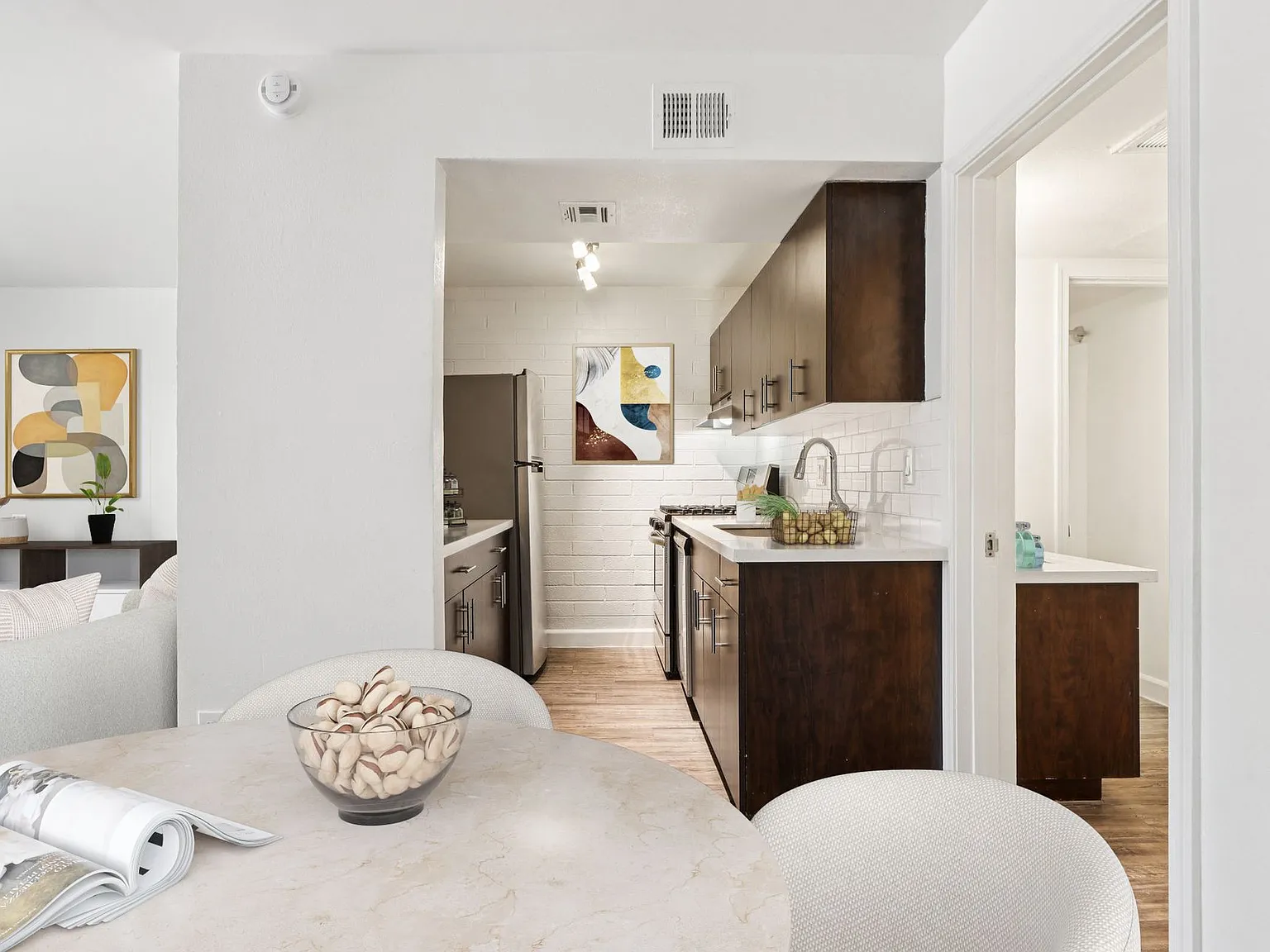 The Wexler Apartments — Photo 3