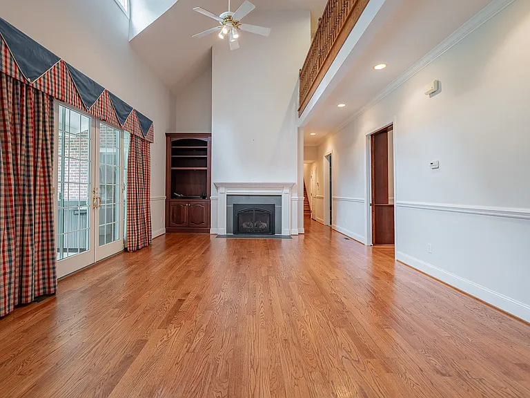 145 Oldham Pl — Photo 32