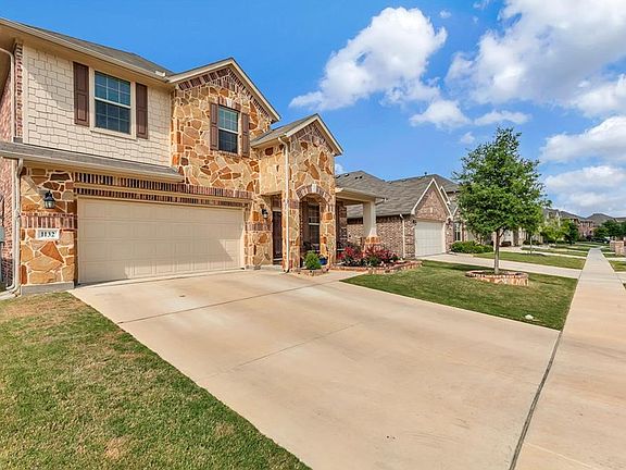 2nd image of 1132 Crest Breeze Dr