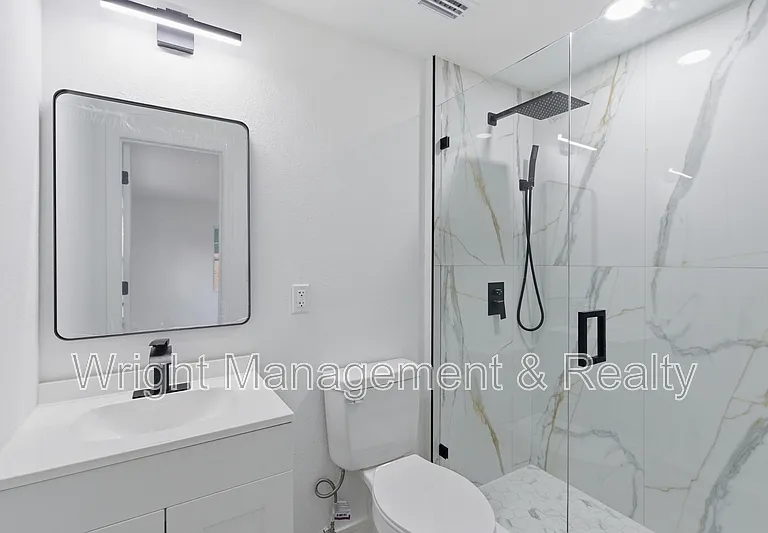 3029 Corona Dr — Photo 9
