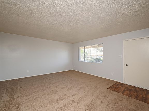 4th image of 1635 W Carol Ave