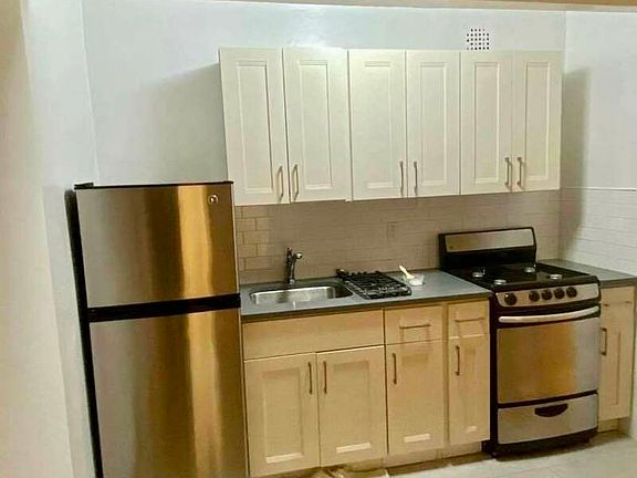 5th image of 81-10 135th St #520