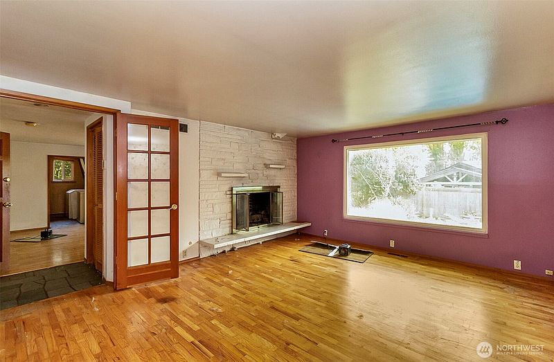 3rd image of 12042 14th Avenue S
