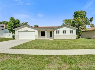 4662 NW 99th Ave, Sunrise, FL 33351