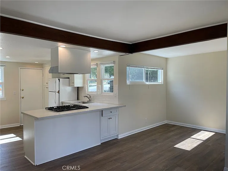 15 E Mira Monte Ave #5 — Photo 3