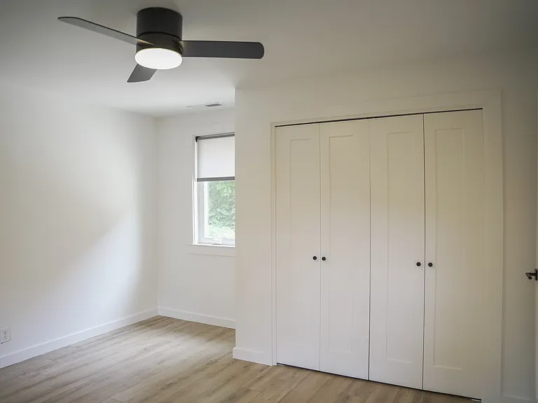 407 Green Springs Ave S — Photo 16