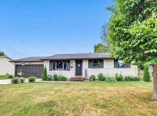 1199 Morris Ave, Green Bay, WI 54304