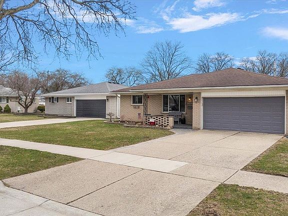 4th image of 30840 Primrose Dr