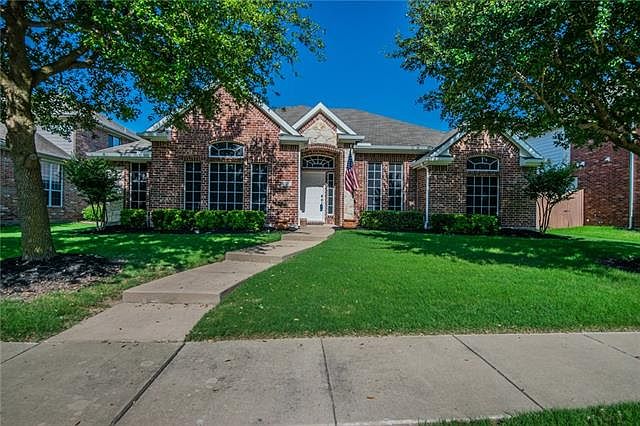1st image of 7421 Rockyridge Dr
