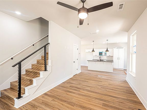 4th image of 3069 W Tulsa St