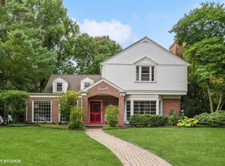 1373 Ashland Ln, Wilmette, IL
