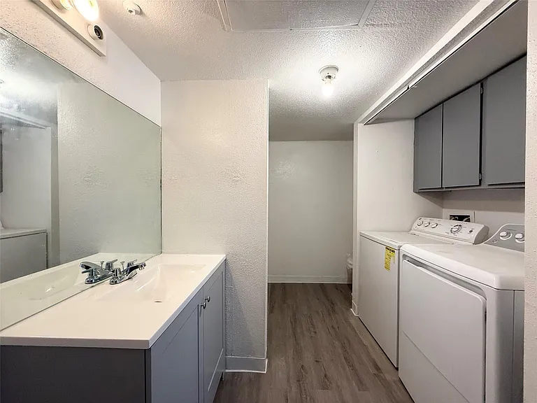 2822 S Bartell Dr #38 — Photo 16
