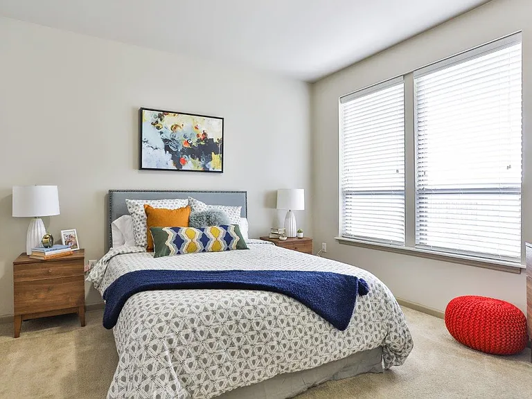 Residences at The Streets of St. Charles Apartment Homes — Photo 6