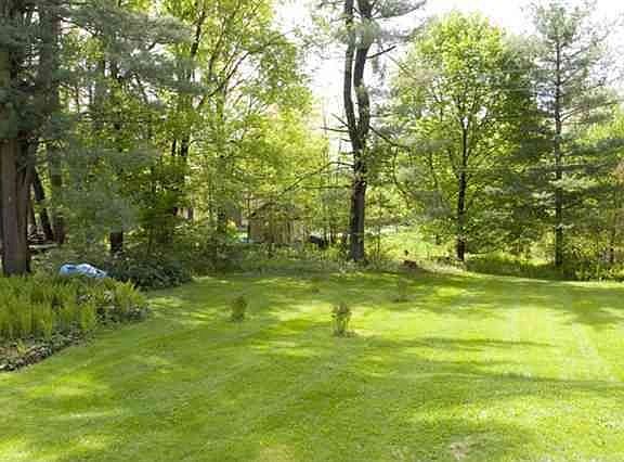 4th image of 15 Slingerlands St
