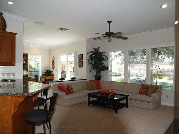 5th image of 8632 Castle Creek Dr
