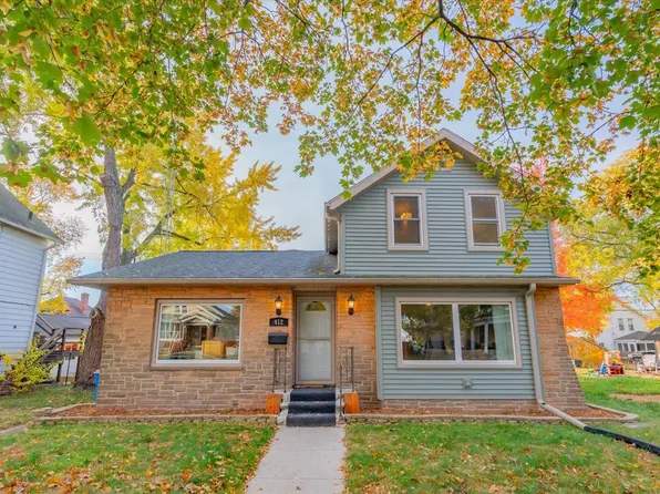 412 W Cook St, Portage, WI 53901