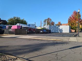 914 E 1st St, Newberg, OR 97132