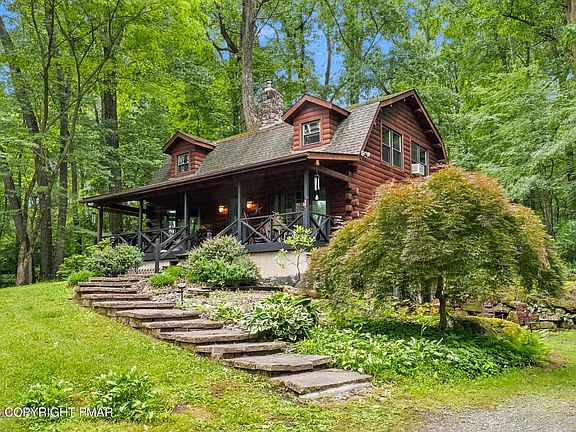 2nd image of 3080 Kutztown Rd