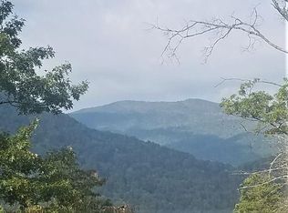 3995 Conleys Creek Rd, Whittier, NC 28789