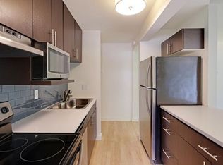 9447 166th Ave NE APT 102, Redmond, WA 98052