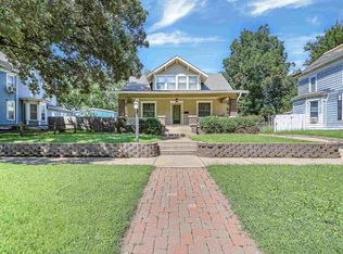 219 NE 6th St, Abilene, KS 67410
